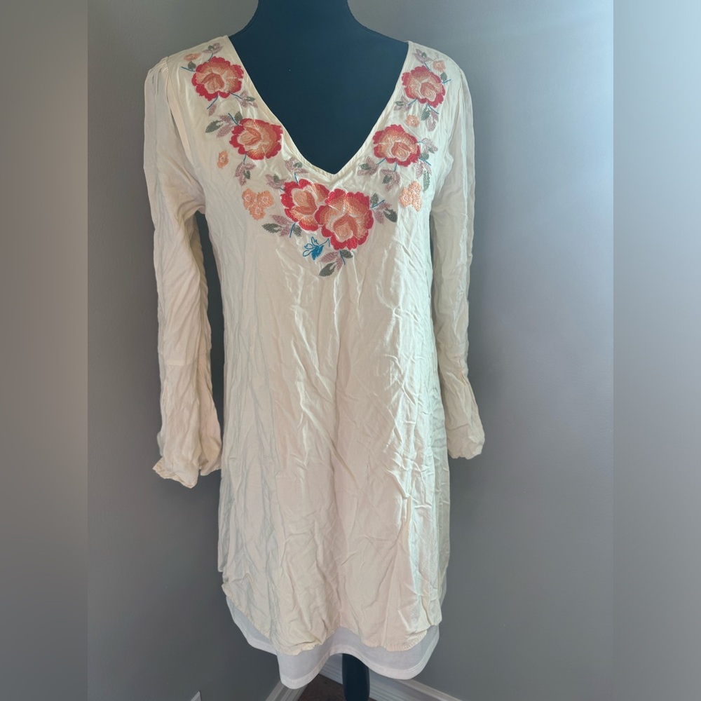 Cream floral tunic